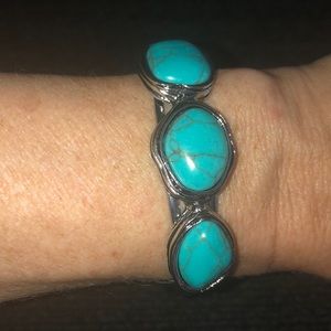 Paparazzi blue crackle sandstone cuff